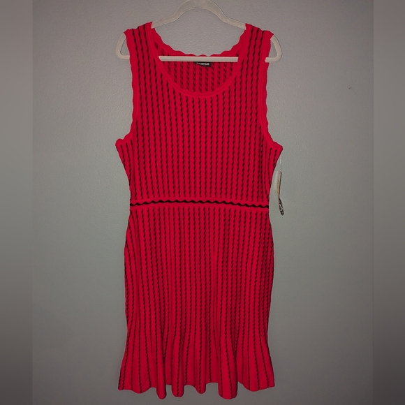 NWT. Nina Leonard Red And Black Sleeveless Dress With Peplum Hem. Women's XL. - Picture 1 of 5